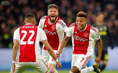 Ajax Amsterdam , Đội bóng đá huyền thoại thế giới.