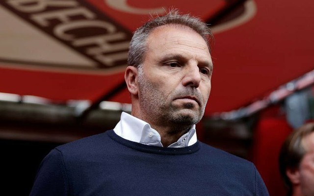 Ajax Amsterdam chia tay HLV trưởng Maurice Steijn 